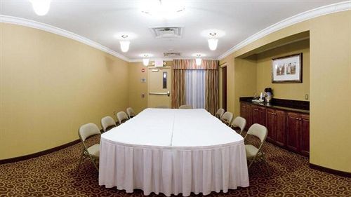 Holiday Inn Express & Suites Macon - I-475 By Ihg Exterior foto